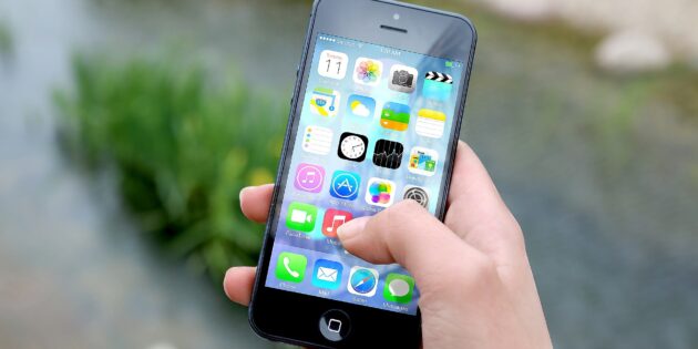Immer wieder kommt es zu unbemerkten Notrufe über das Smartphone – die Polizei gibt Tipps, wie dies verhindert werden kann. Foto: www.pixabay.com